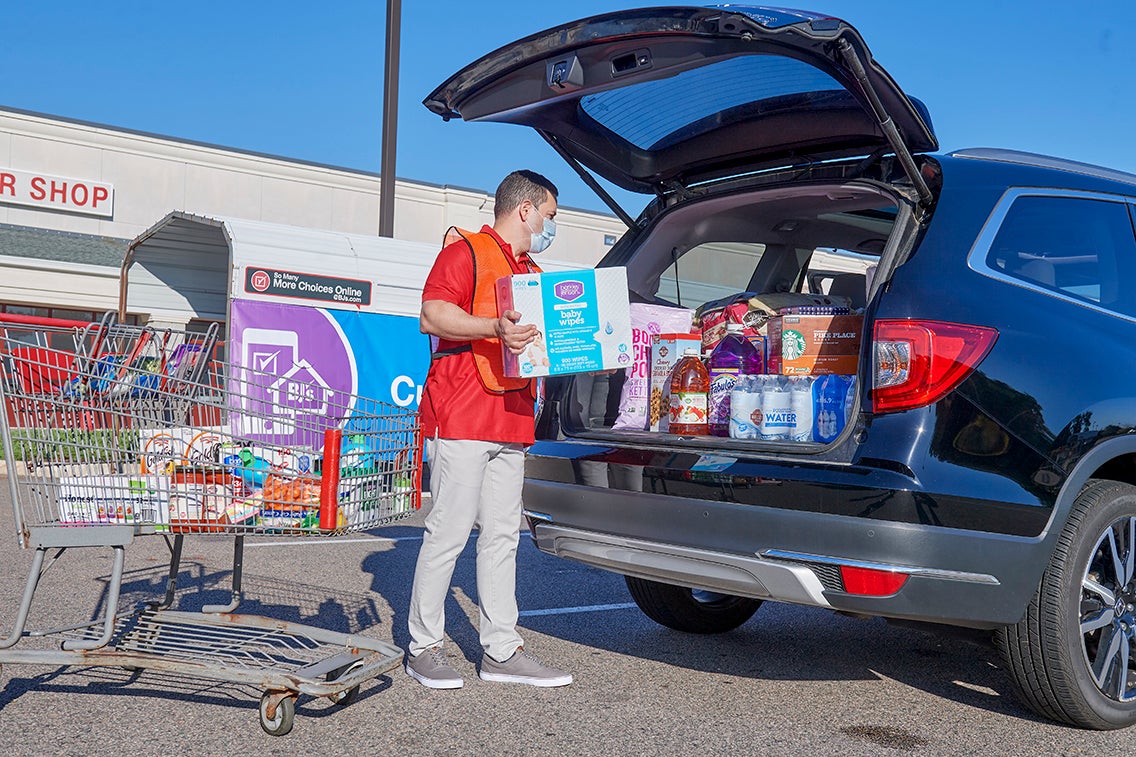 Shop Fast and Save Easy with BJ's Curbside and In-Club Pickup | BJ's  Official Blog |