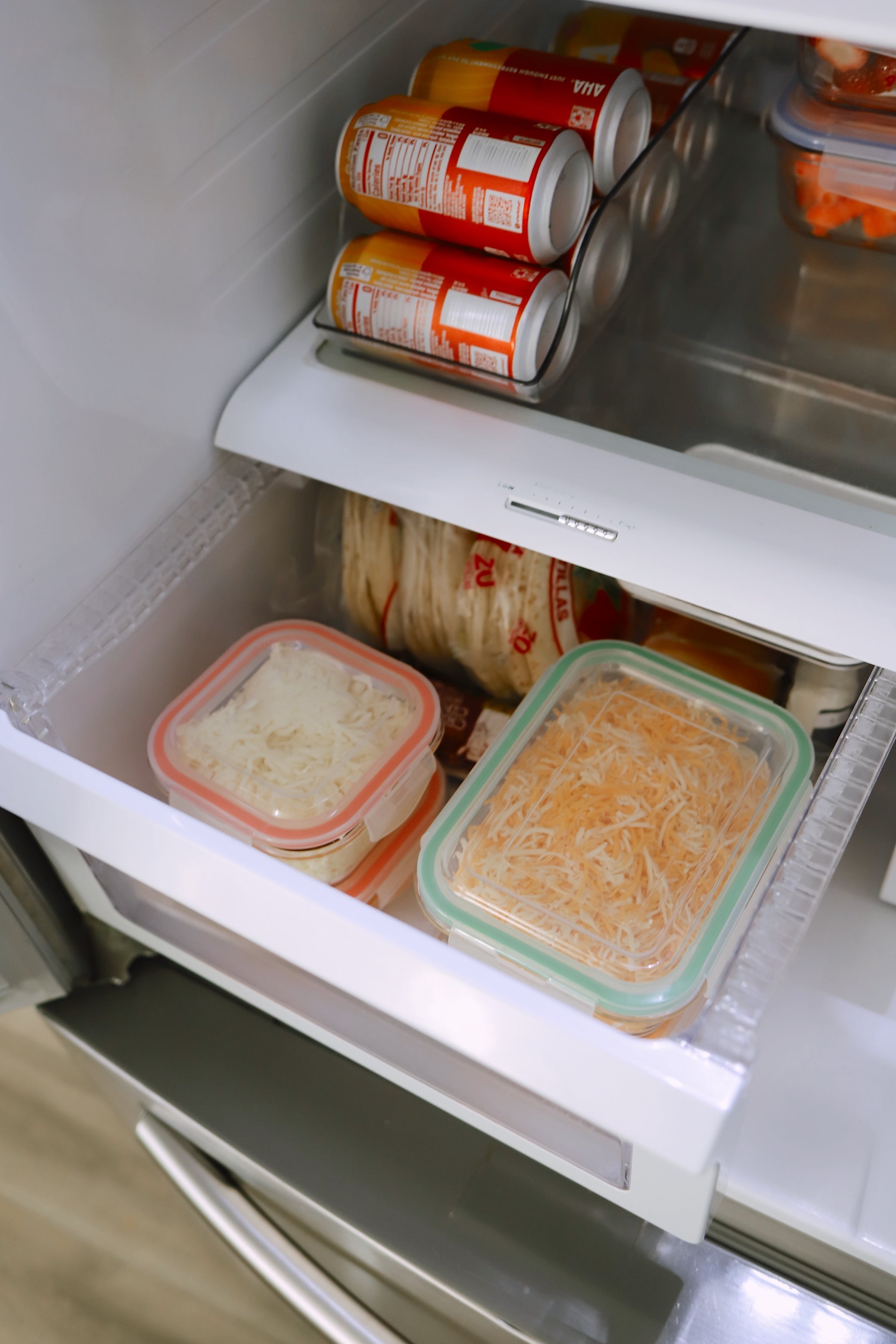 Abby's Kitchen Fridge Organization And Tips On How To Keep It Clean •  Beijos Events