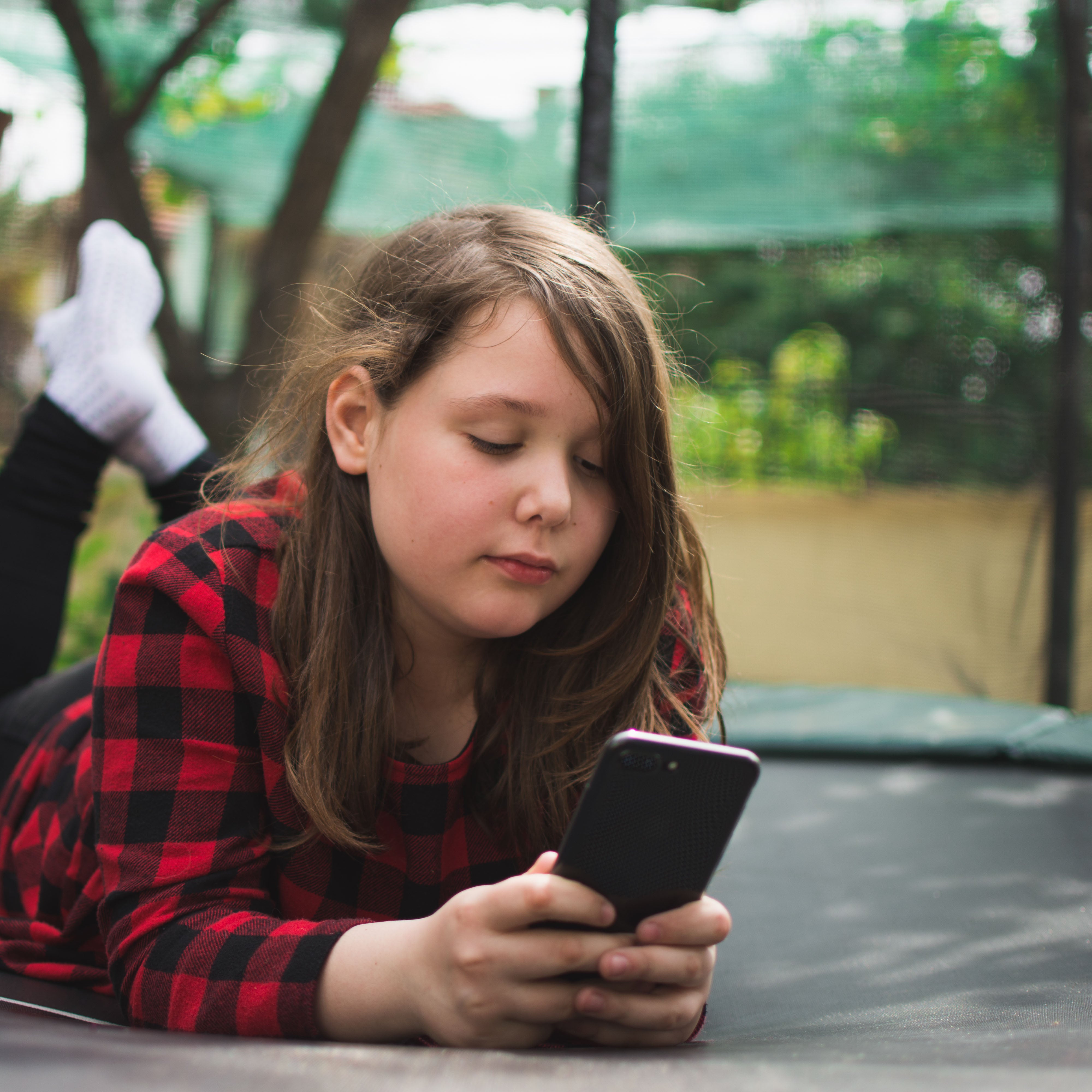 Buy Trampoline Online for Backyard Fun